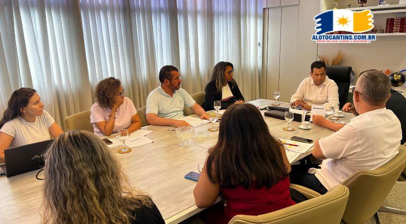 Superintendências Regionais de Educação, representantes discutem propostas da categoria para o Plano de Cargos, Carreiras e Remuneração