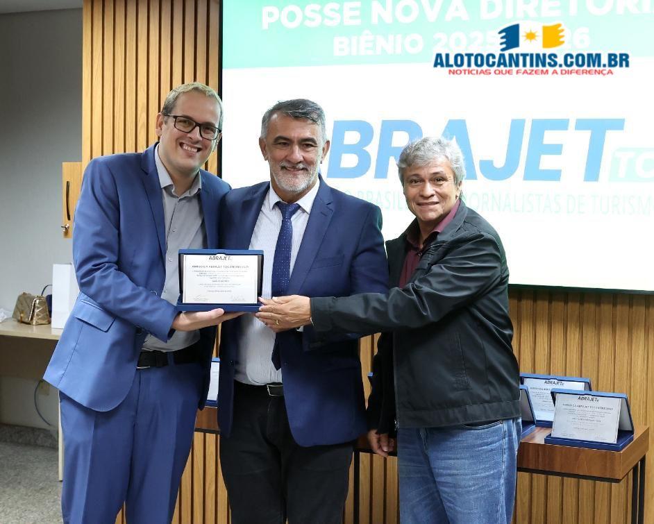 Amélio Cayres Recebe Título de “Amigo da Abrajet” em Reconhecimento ao Apoio ao Turismo Tocantinense