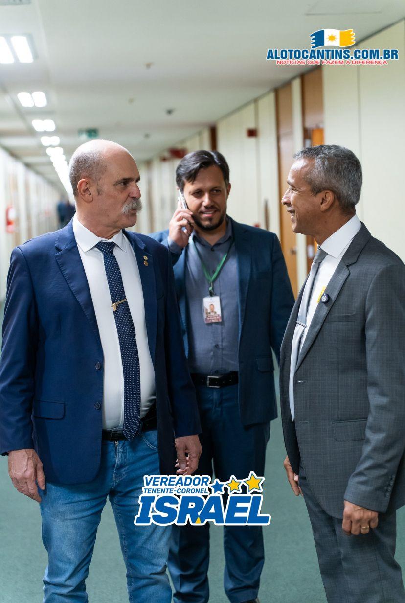 Compromisso com a Segurança: Tenente-Coronel Israel em Ação na Marcha dos Gestores