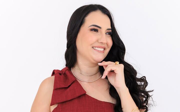 Você sabia que dá pra estimular seu próprio COLÁGENO e rejuvenescer de forma natural?