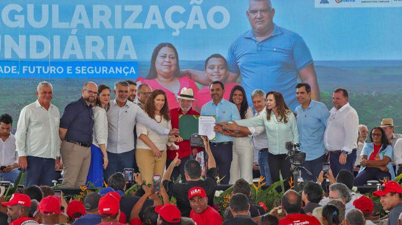 Governador Wanderlei Barbosa e Presidente Lula Assinam Acordo Histórico para Governança Fundiária de 1,9 Milhão de Hectares no Tocantins