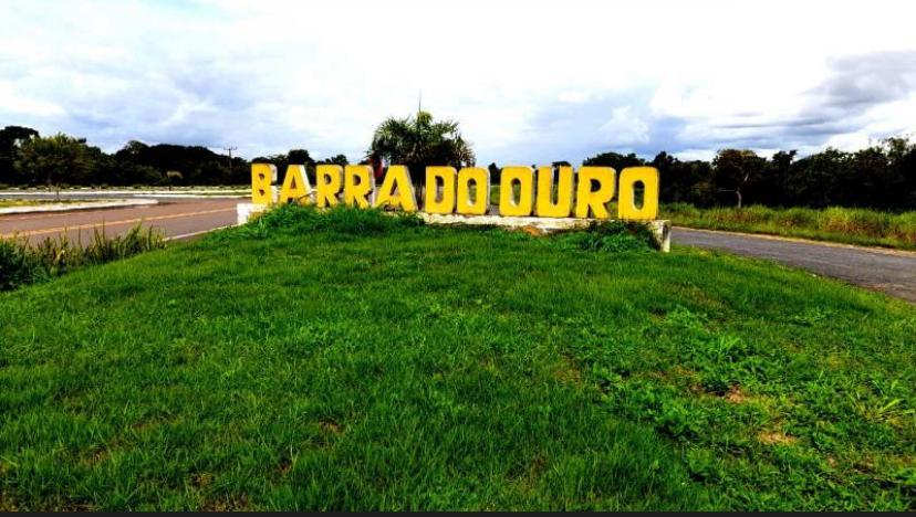 Alunos do Assentamento Gleba Taua em Barra do Ouro Sem Acesso à Educação: Uma Realidade Inaceitável.