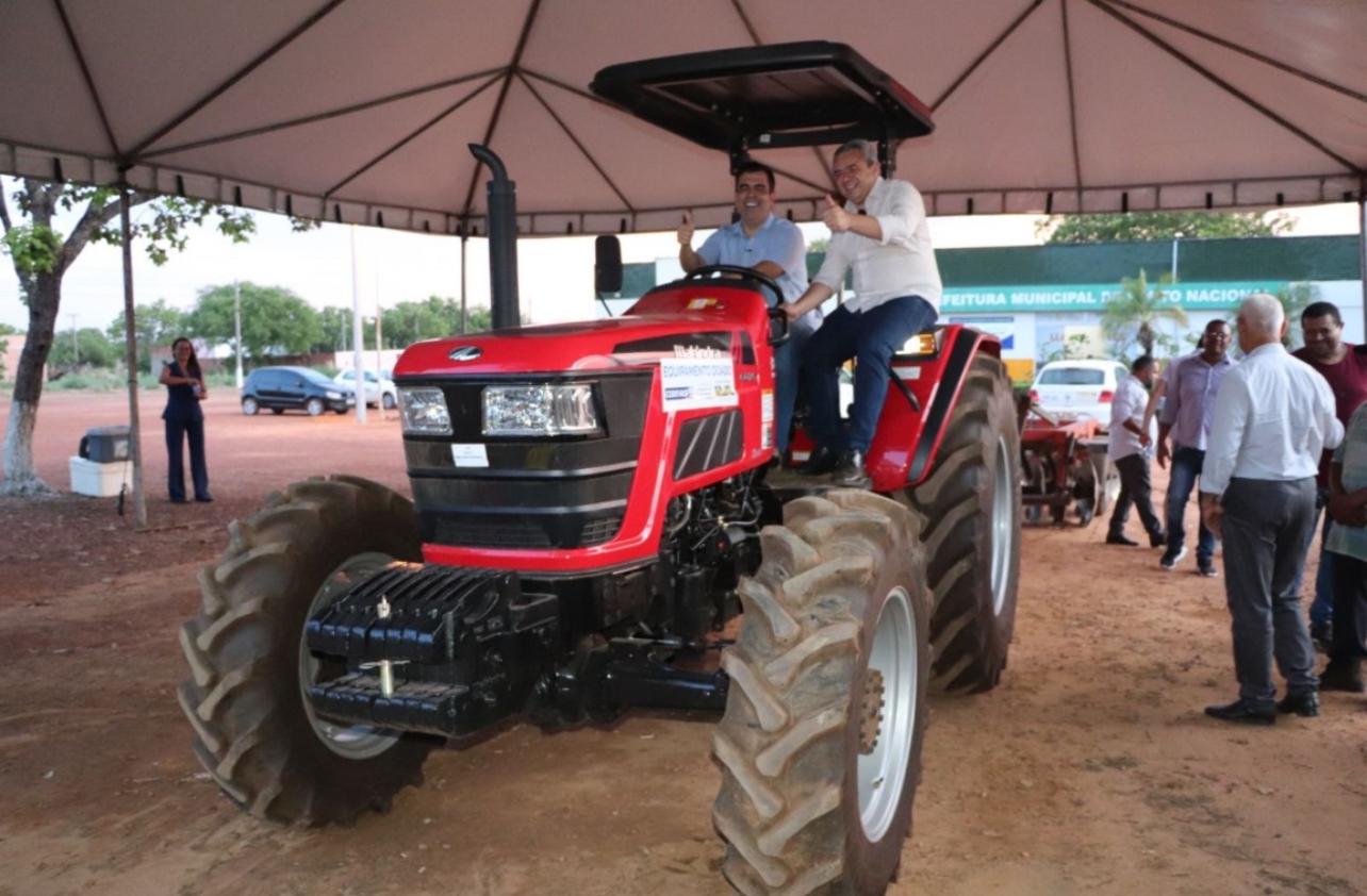 Luzimangues Recebe Trator Novo e Impulsiona Agricultura Familiar